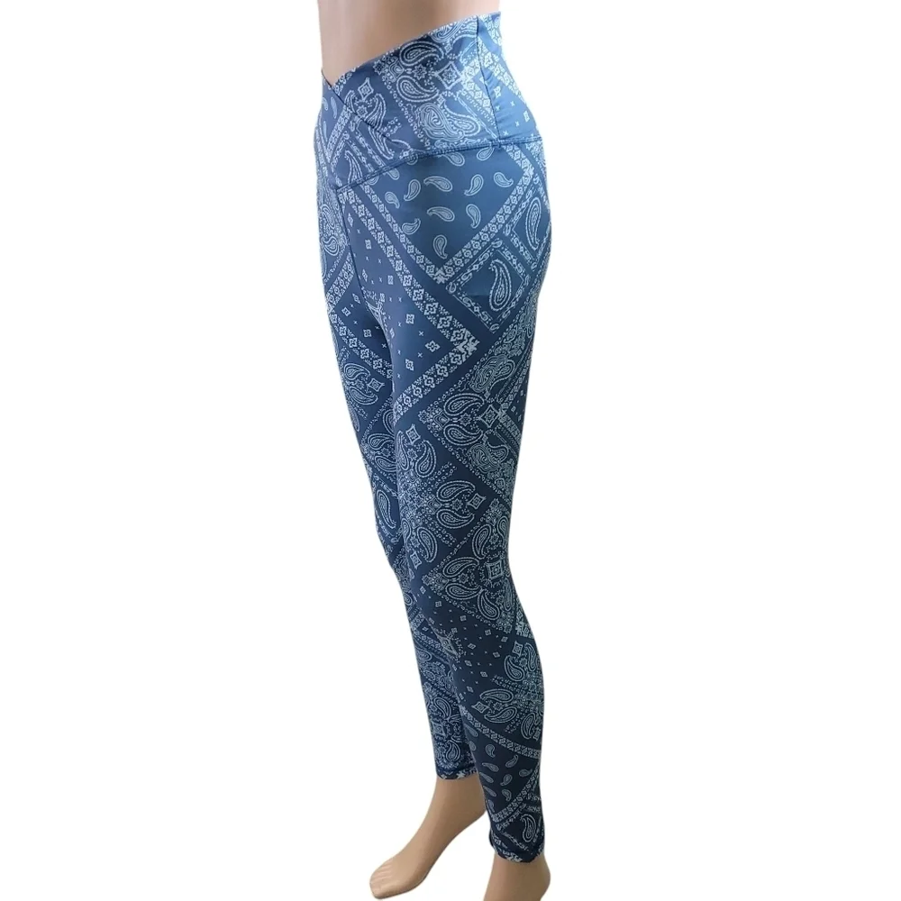 American Eagle Blue Bandana Everything Leggings  Size Small‎